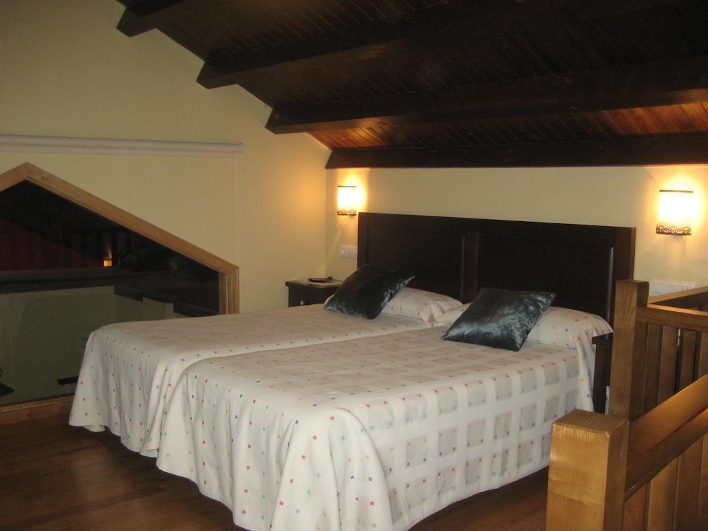 Apartamentos Rurales Romallande Puerto de Vega Buitenkant foto