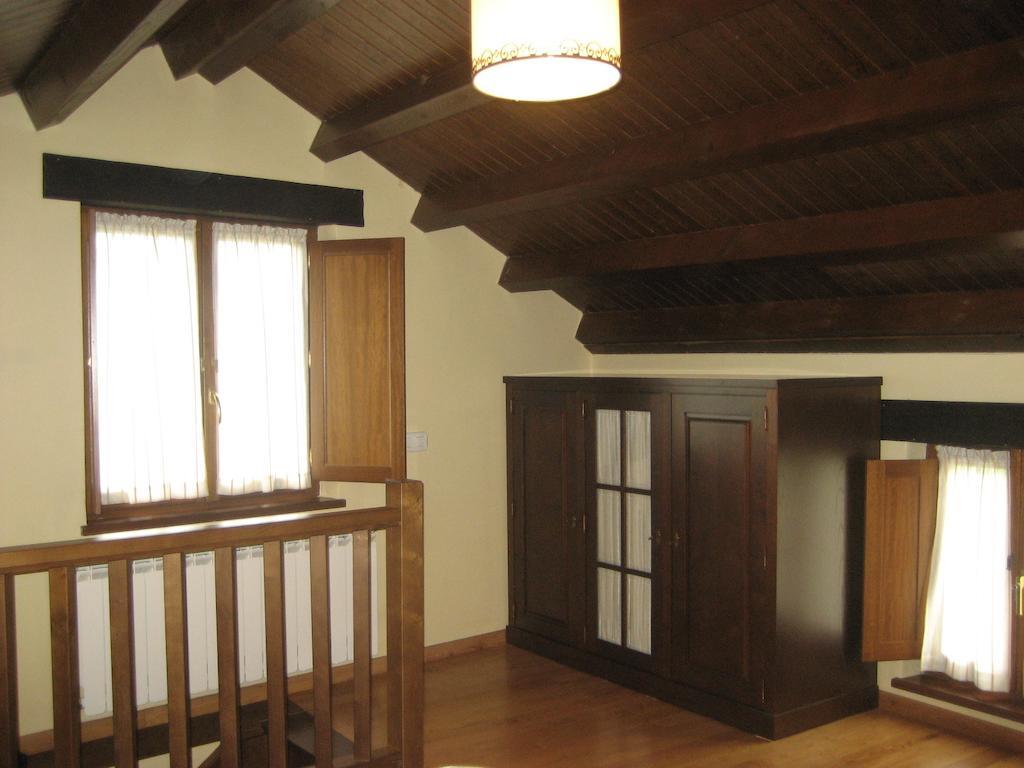 Apartamentos Rurales Romallande Puerto de Vega Buitenkant foto